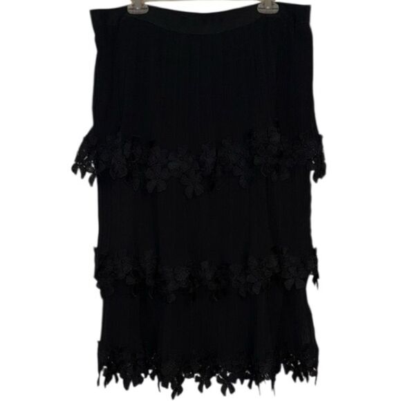 🌹 ULTRA PINK CROCHET FLORAL TIERED MAXI SKIRT - Picture 1 of 7